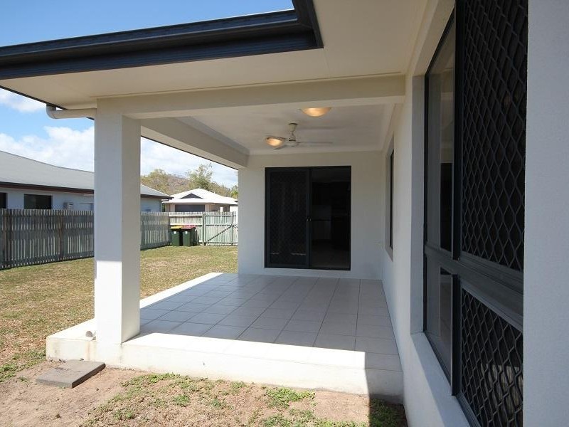 16 Trigger Court, Mount Louisa QLD 4814