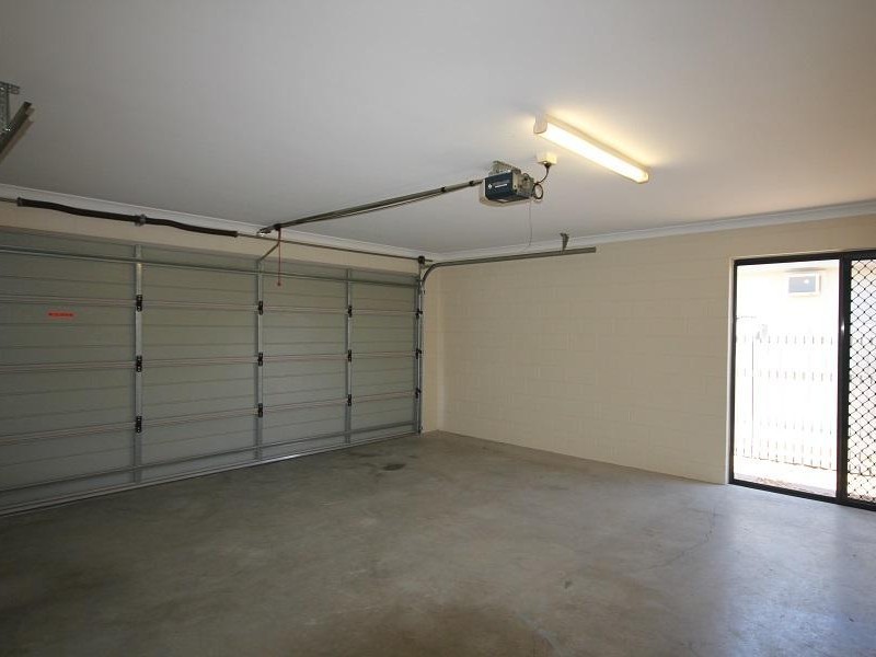 16 Trigger Court, Mount Louisa QLD 4814