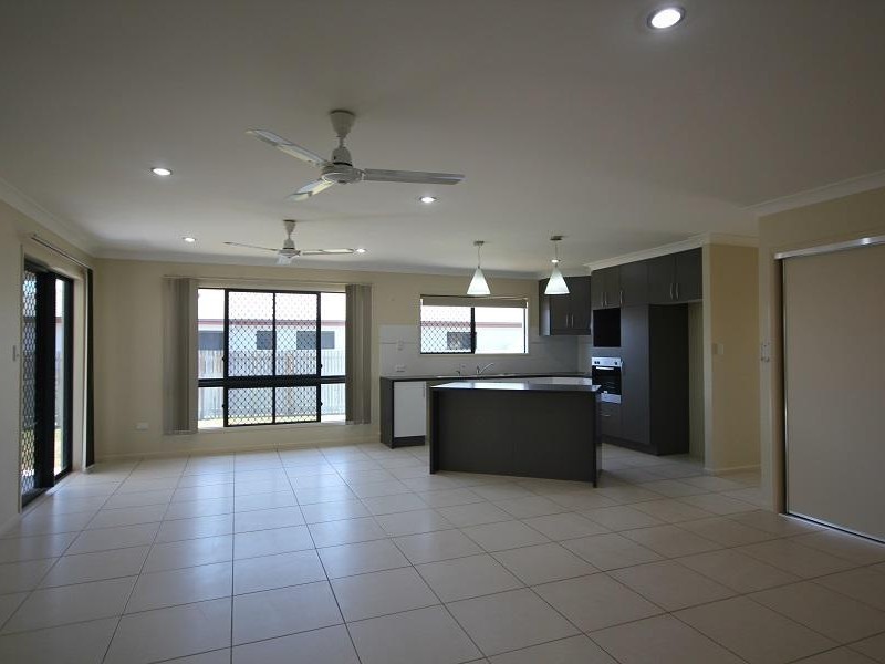 Mount Louisa QLD 4814