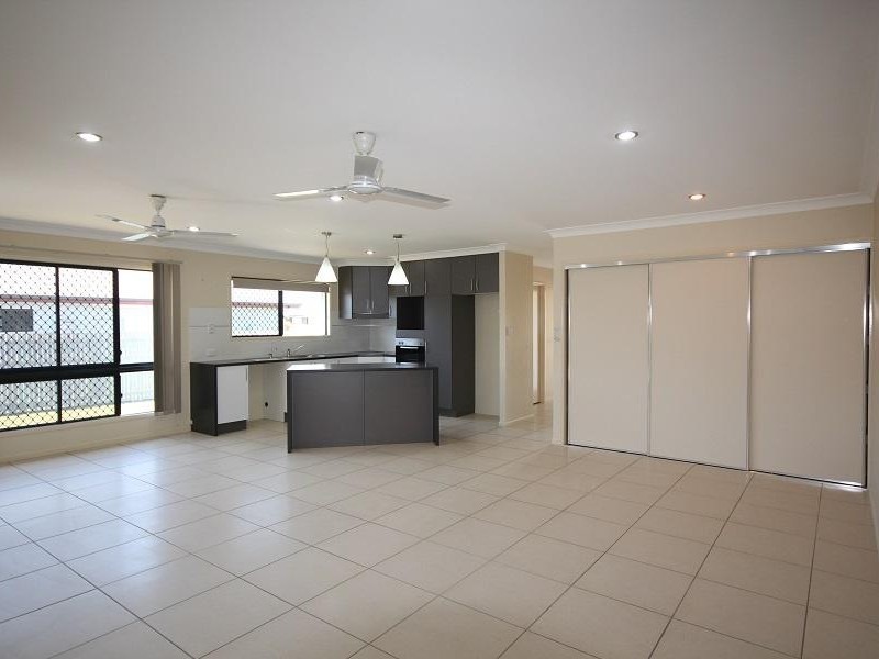 Mount Louisa QLD 4814