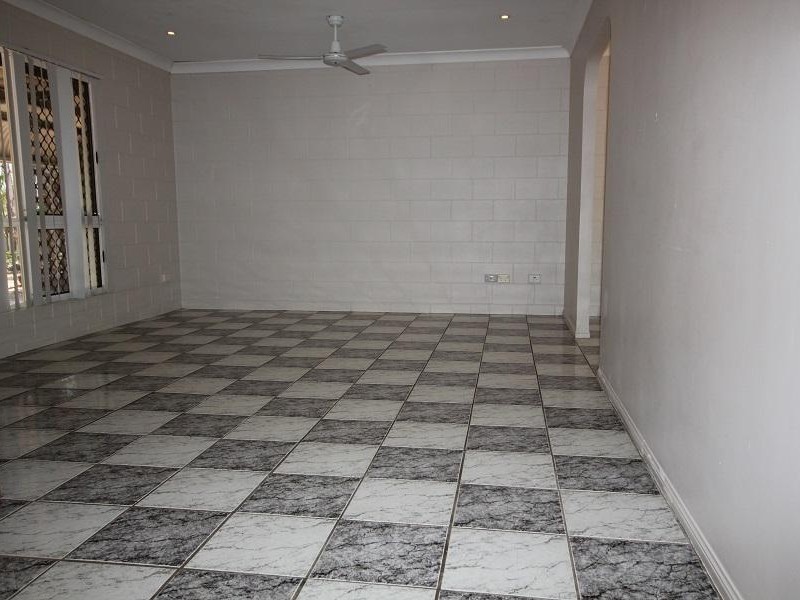 380 Forestry Road, Bluewater QLD 4818