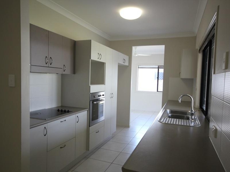 Mount Louisa QLD 4814