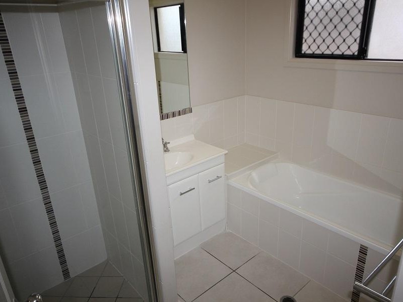 Mount Louisa QLD 4814