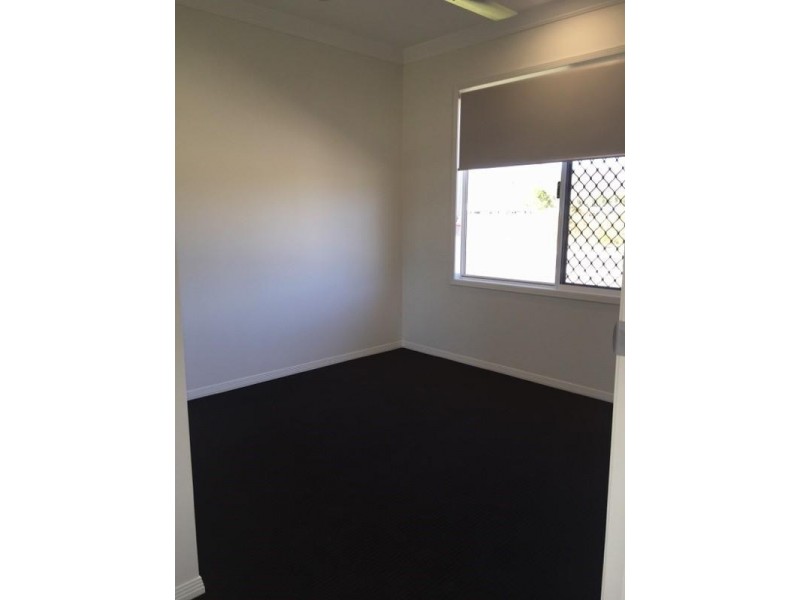 142 River Parks Boulevard, Kelso QLD 4815