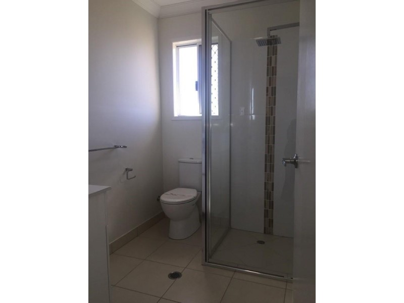 142 River Parks Boulevard, Kelso QLD 4815