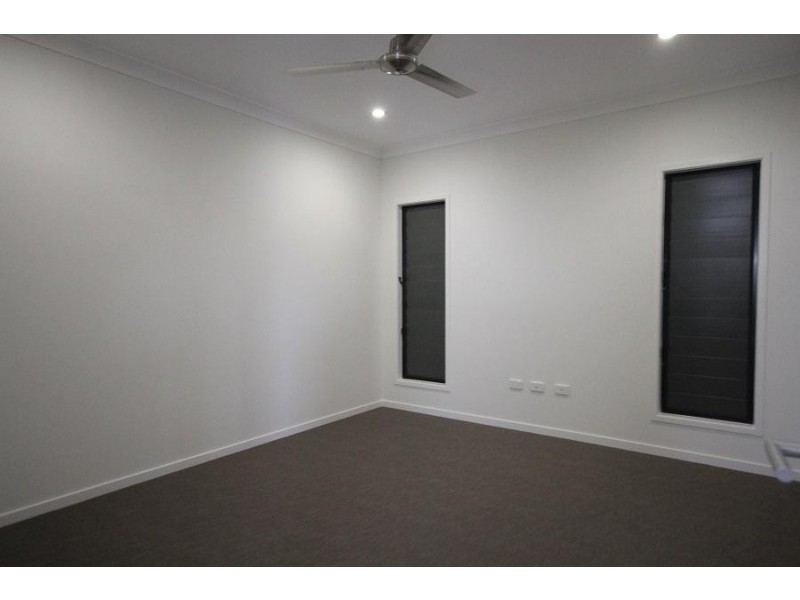 73 Sunhaven Boulevard, Burdell QLD 4818