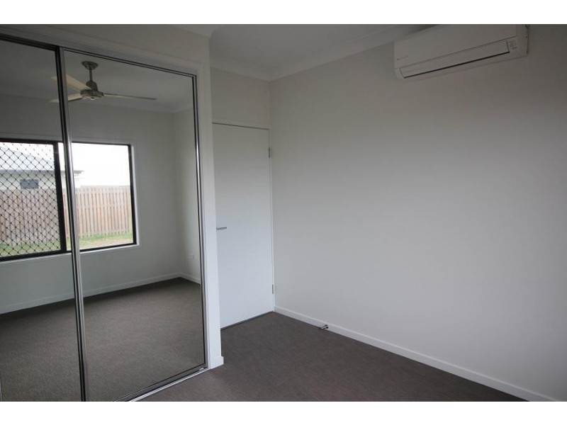 73 Sunhaven Boulevard, Burdell QLD 4818