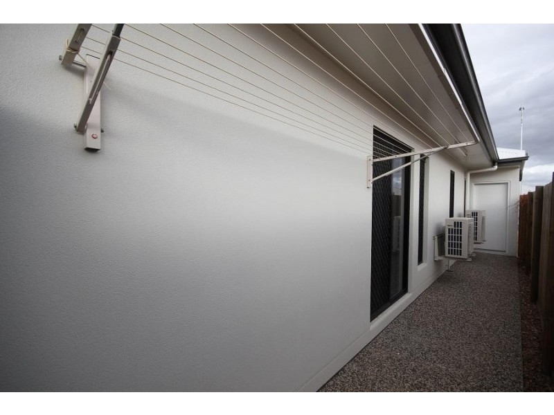 73 Sunhaven Boulevard, Burdell QLD 4818