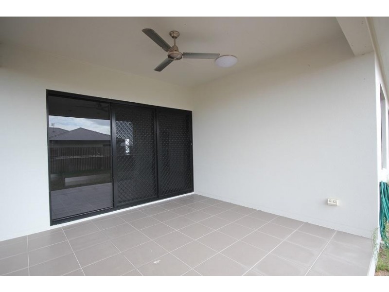 73 Sunhaven Boulevard, Burdell QLD 4818