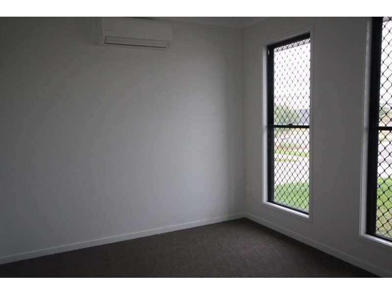 73 Sunhaven Boulevard, Burdell QLD 4818