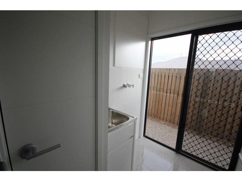 73 Sunhaven Boulevard, Burdell QLD 4818