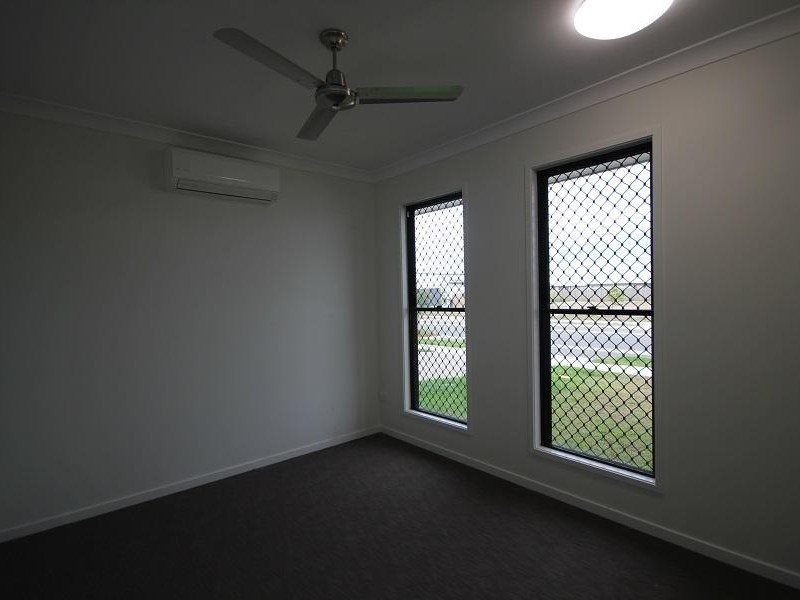 73 Sunhaven Boulevard, Burdell QLD 4818