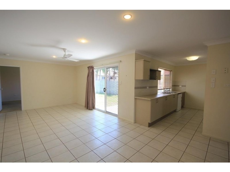 10 Spencer Avenue, Kirwan QLD 4817