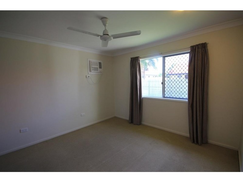 10 Spencer Avenue, Kirwan QLD 4817