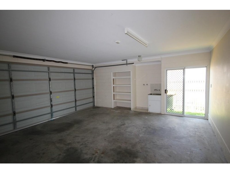 10 Spencer Avenue, Kirwan QLD 4817