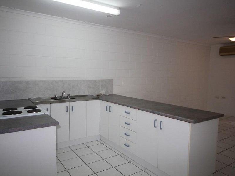 4/22 Roberts Street, Hermit Park QLD 4812