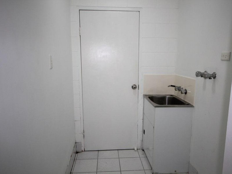 4/22 Roberts Street, Hermit Park QLD 4812