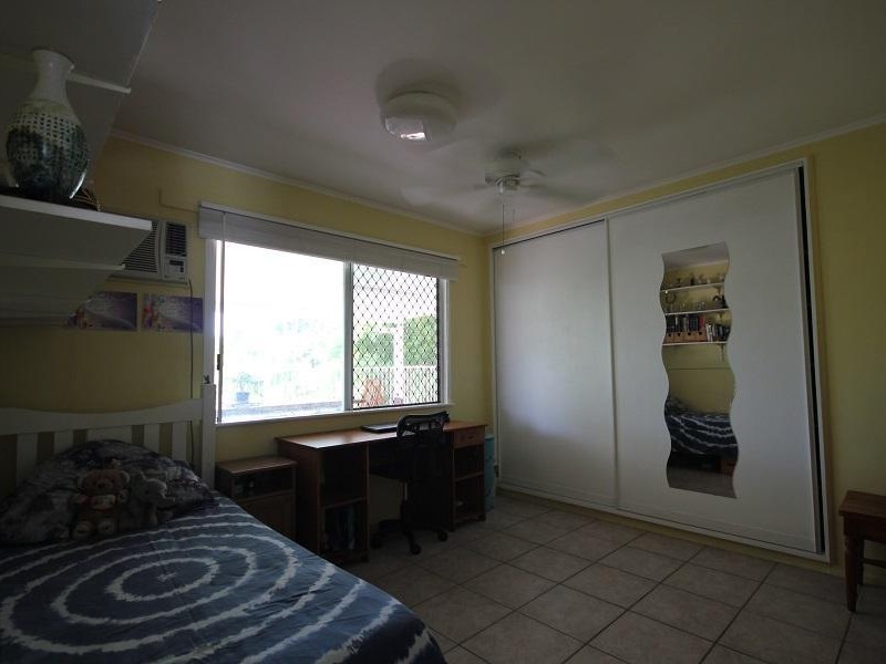 25 Buna Avenue, Mundingburra QLD 4812