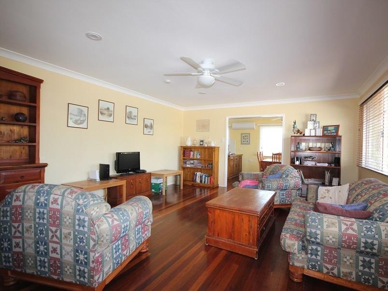 25 Buna Avenue, Mundingburra QLD 4812