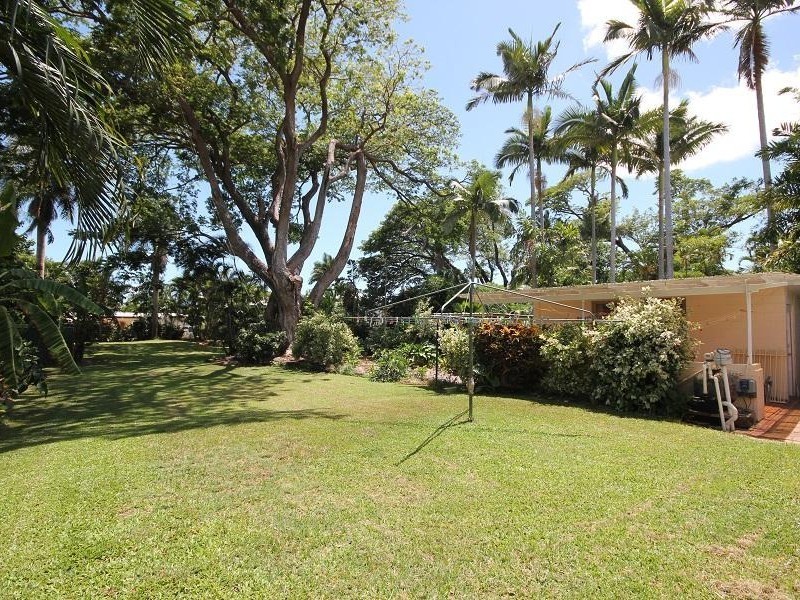 25 Buna Avenue, Mundingburra QLD 4812