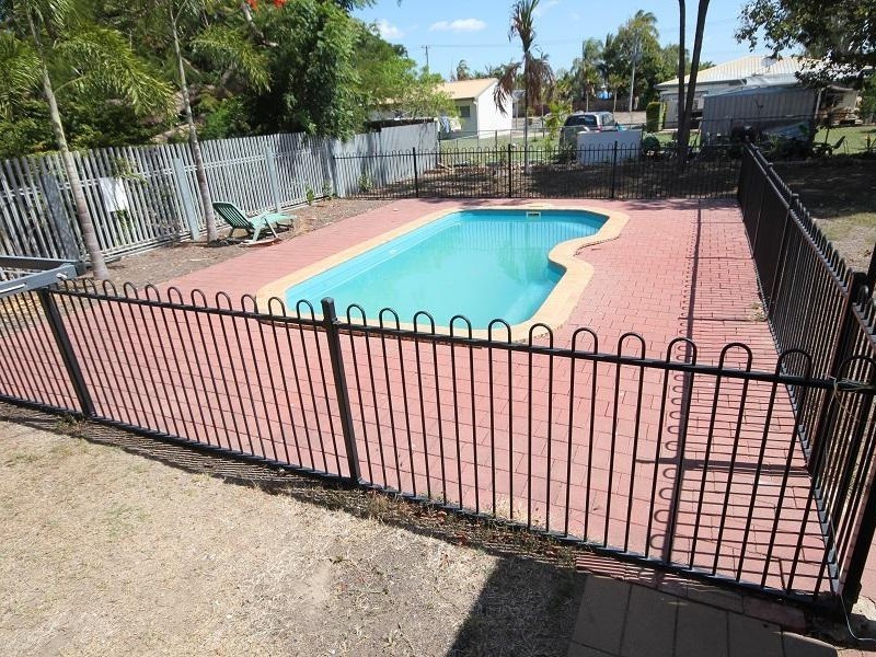 20 Champagne Crescent, Kelso QLD 4815