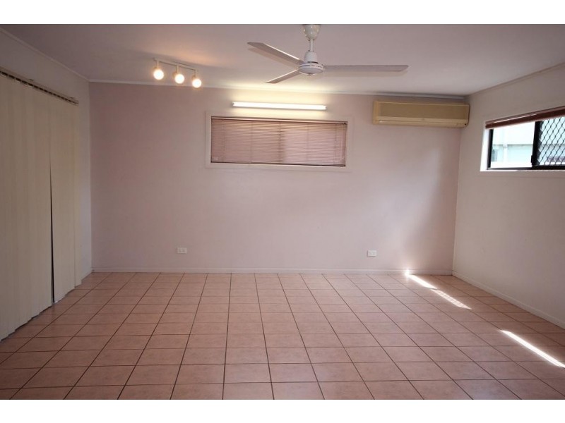 5 Bedarra Avenue, Kirwan QLD 4817