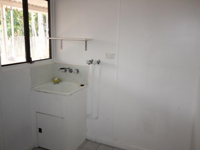 5 Bedarra Avenue, Kirwan QLD 4817