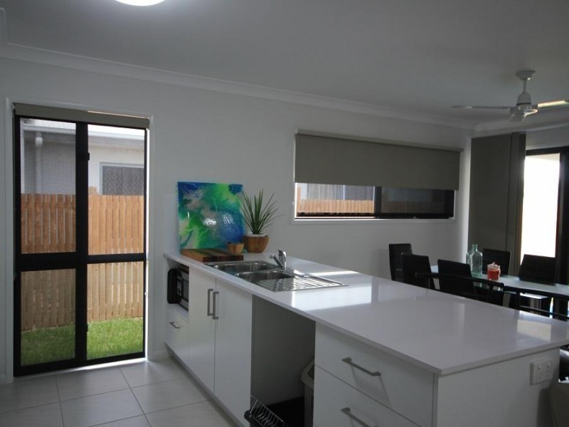 64 Gadsden Loop, Mount Louisa QLD 4814