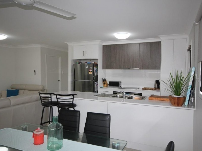 64 Gadsden Loop, Mount Louisa QLD 4814