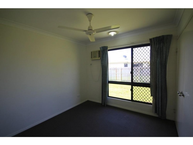 2  Cardno Court, Kelso QLD 4815