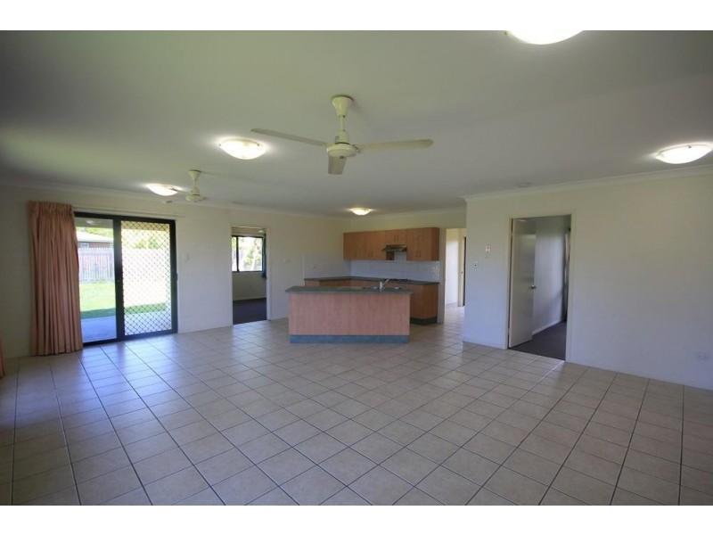 2  Cardno Court, Kelso QLD 4815