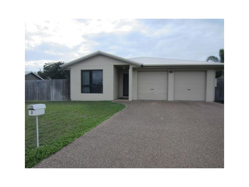 2  Cardno Court, Kelso QLD 4815