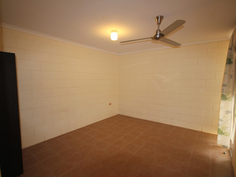 3/11  Maroong Street, Currajong QLD 4812