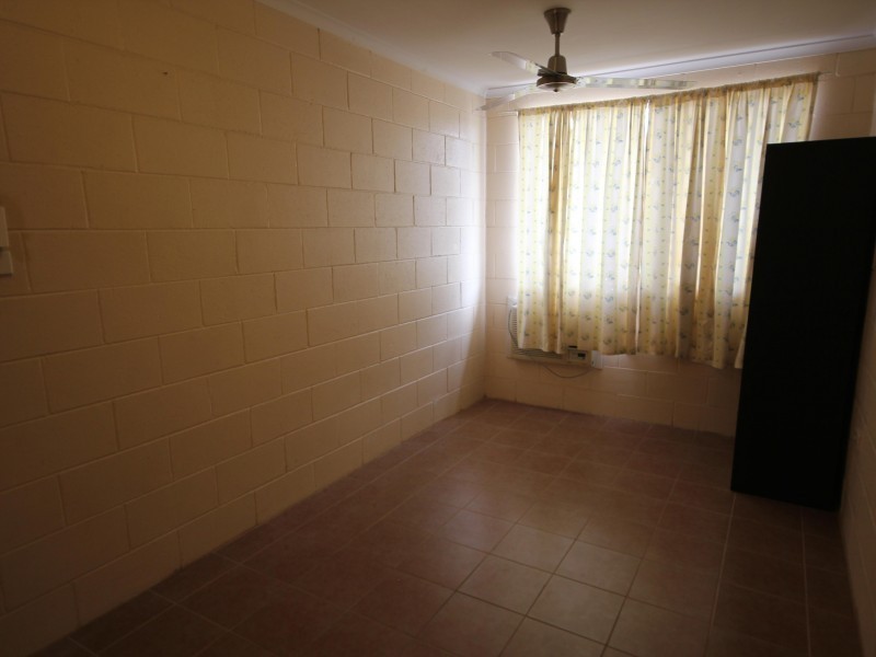 3/11  Maroong Street, Currajong QLD 4812