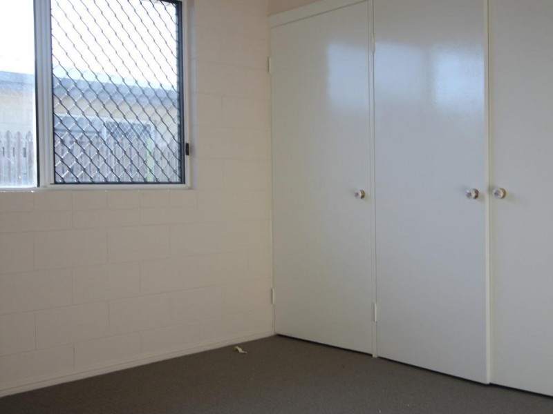 22  Amber Avenue, Rasmussen QLD 4815