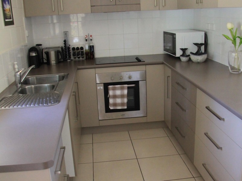 1/9 Brownhill Street, Mundingburra QLD 4812