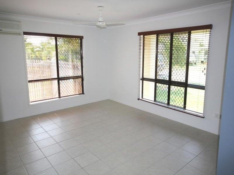 13 Farnham Court, Kirwan QLD 4817