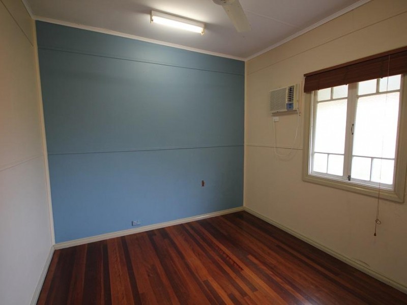 44 Gladstone Street, Pimlico QLD 4812