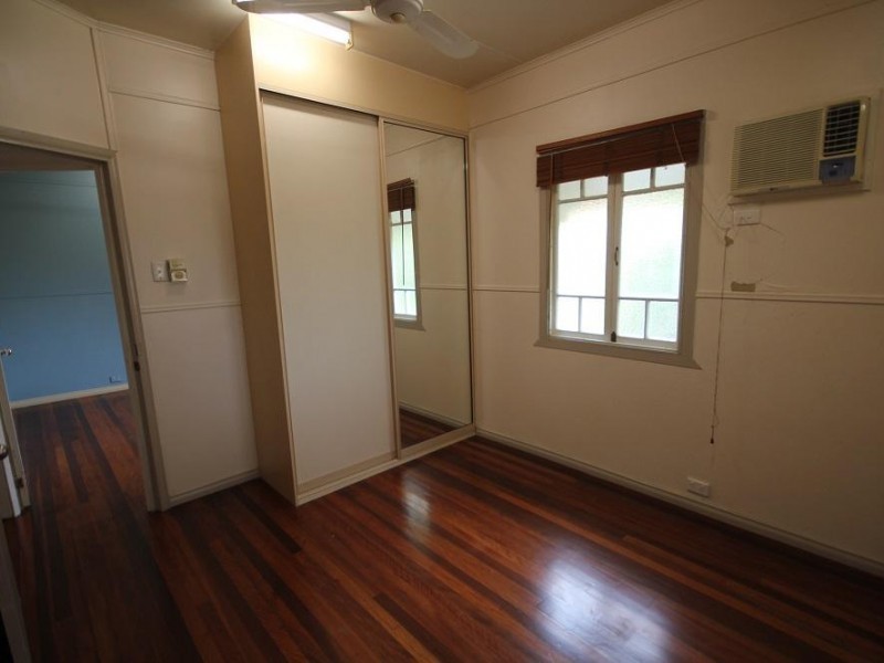 44 Gladstone Street, Pimlico QLD 4812