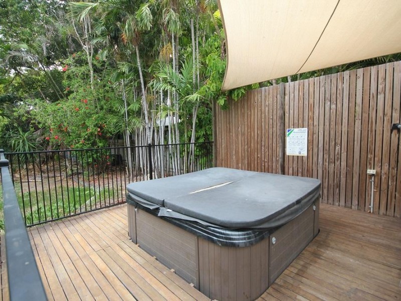 44 Gladstone Street, Pimlico QLD 4812