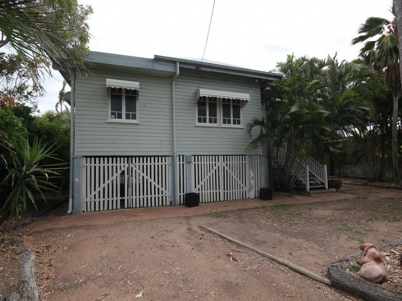 44 Gladstone Street, Pimlico QLD 4812