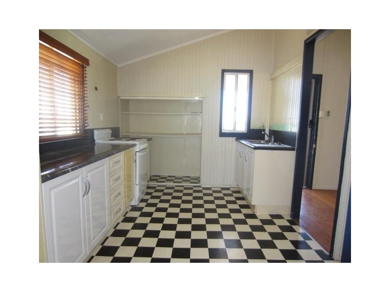 18  Mineham Street, Cluden QLD 4811