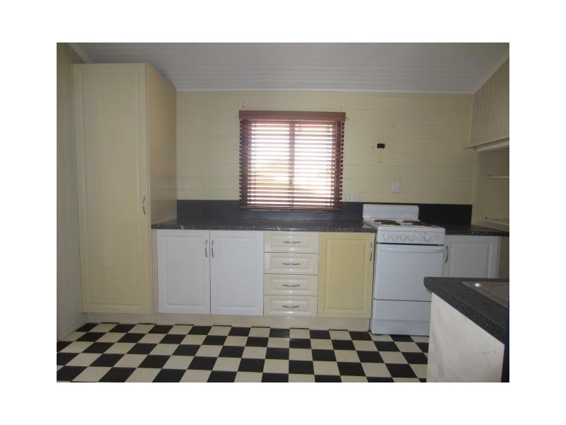 18  Mineham Street, Cluden QLD 4811