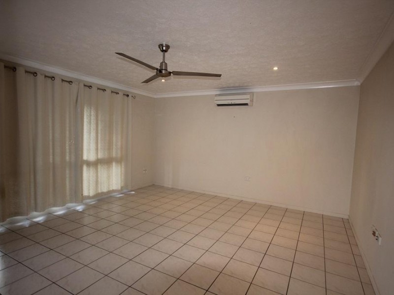 69  Hinchinbrook Drive, Kirwan QLD 4817