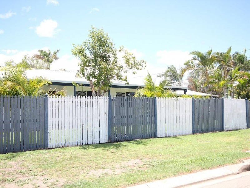 17  Gardiner Court, Kelso QLD 4815