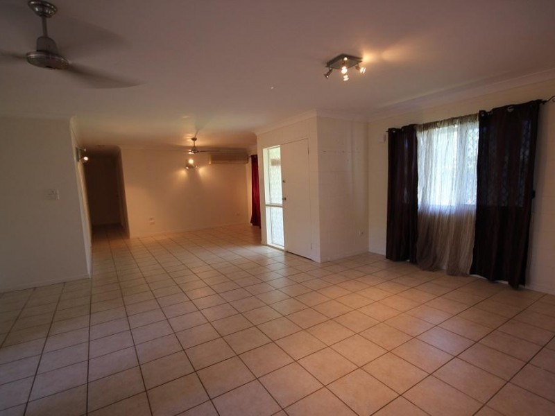 17  Gardiner Court, Kelso QLD 4815