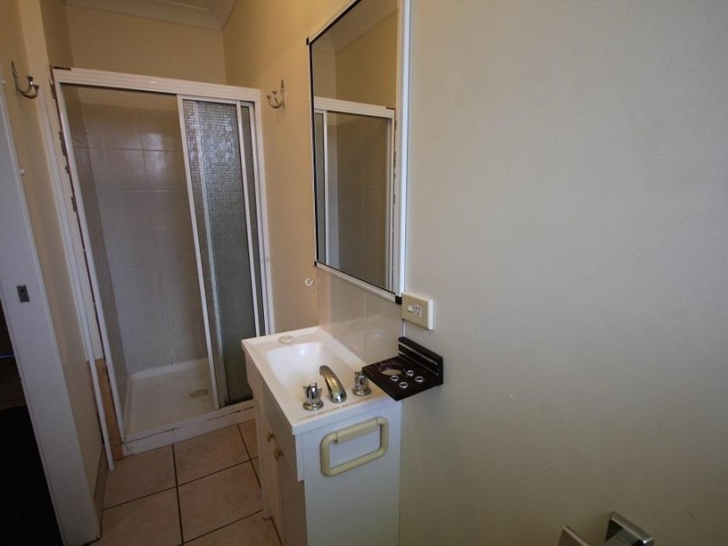 17  Gardiner Court, Kelso QLD 4815