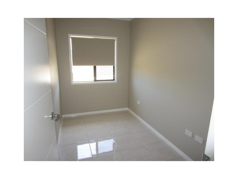 21 Eden Park Drive, Jensen QLD 4818