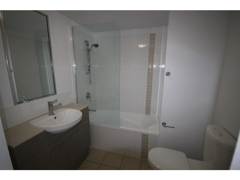 607/2 Dibbs Street, South Townsville QLD 4810