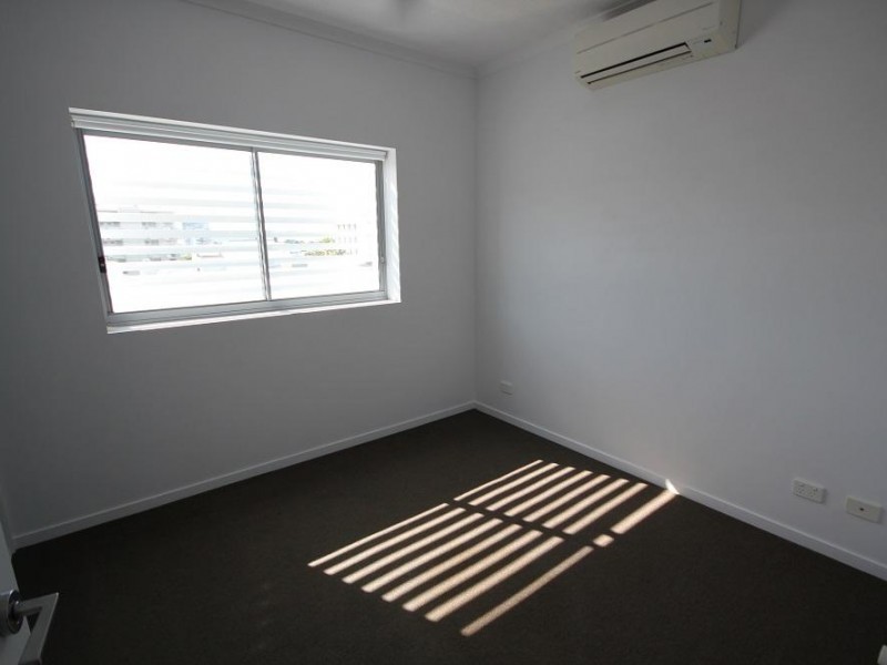 607/2 Dibbs Street, South Townsville QLD 4810